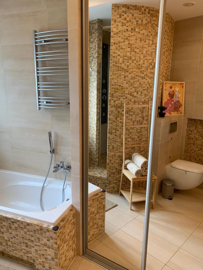 Royal Apartment Krakau Buitenkant foto